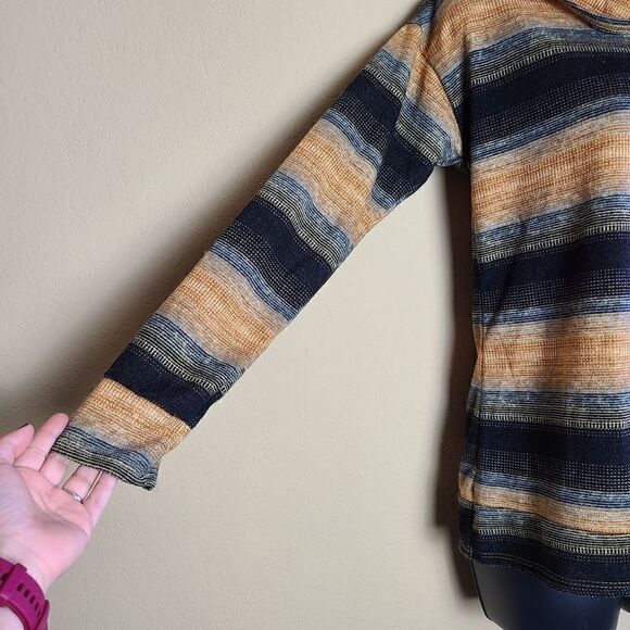 Ginger G Striped Turtleneck - Picture 2 of 8